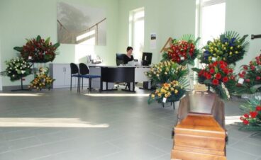 Główne Biuro Pogrzebowe, ul. Gnieźnieńska 36